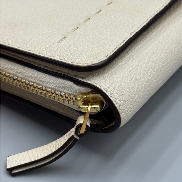 Tory Burch miller Crossbody With Strap - Picture 7 of 14
